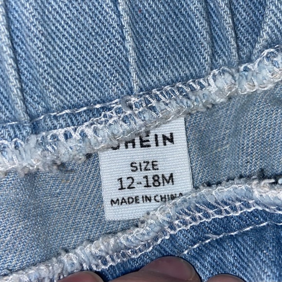 Girls 12-18 Months Flare Jeans with Elastic Waist - Picture 7 of 7